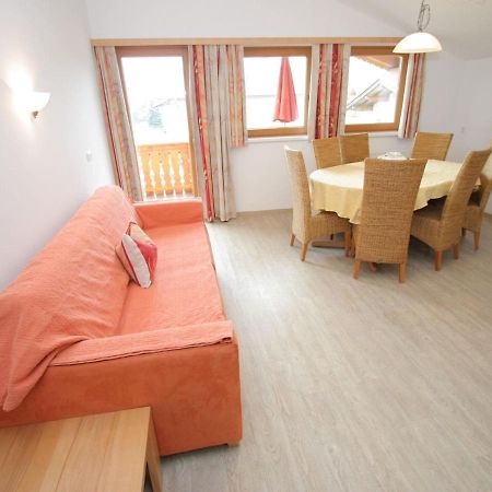 Spacious Holiday Flat Close To The Ski Area Uderns Extérieur photo