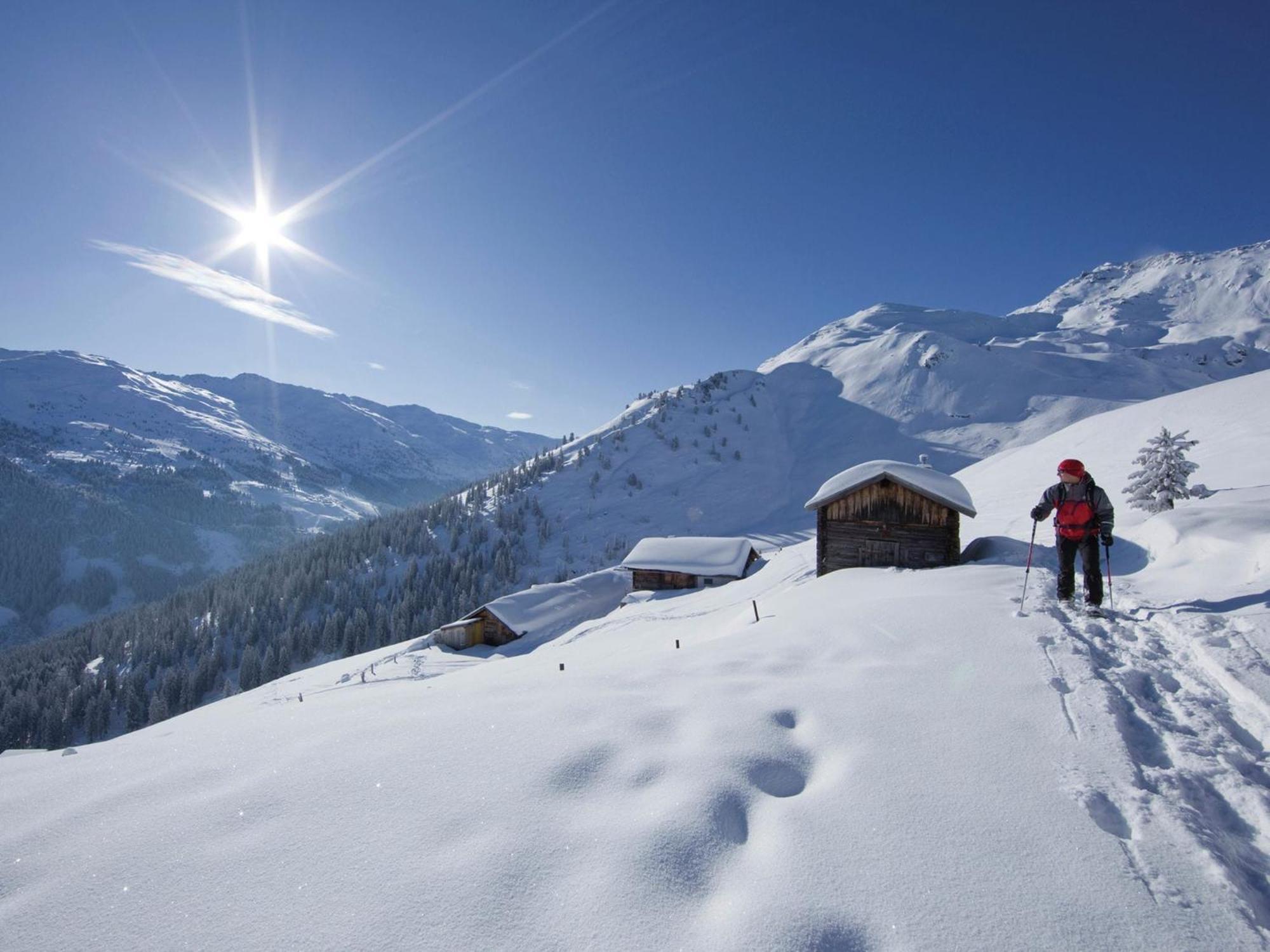 Spacious Holiday Flat Close To The Ski Area Uderns Extérieur photo